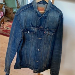 Levi’s denim jacket